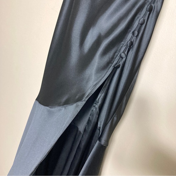 NWT V. Chapman The Isla Dress in Black - Picture 11 of 16